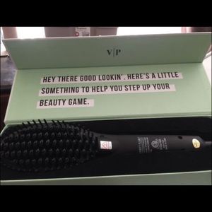 straightener brush